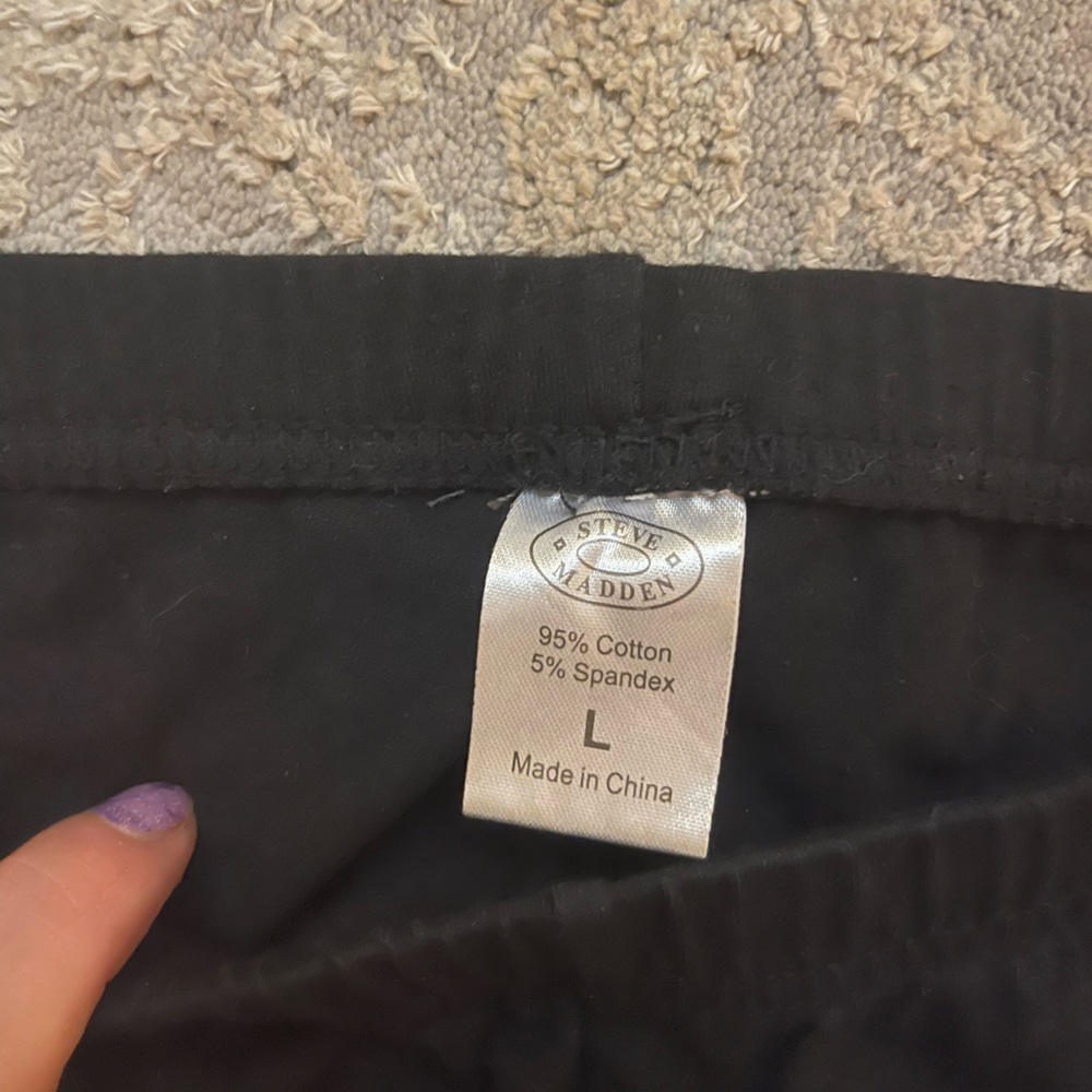 Steve Madden: L stretch Pants